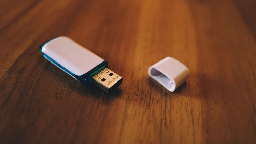 clé usb, Glossaire Apple